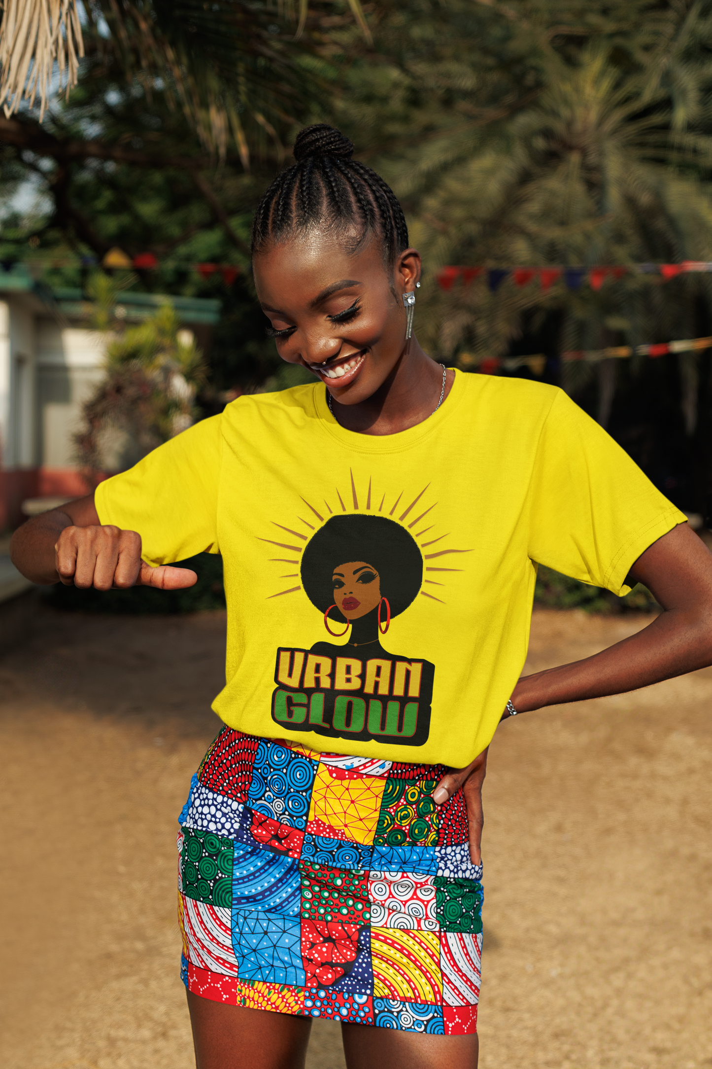 Urban Glow Unisex Heavy Cotton Tee - Afrocentric Streetwear T-Shirt for Her, Juneteenth Casual Wear, Melanin T-Shirts for Women