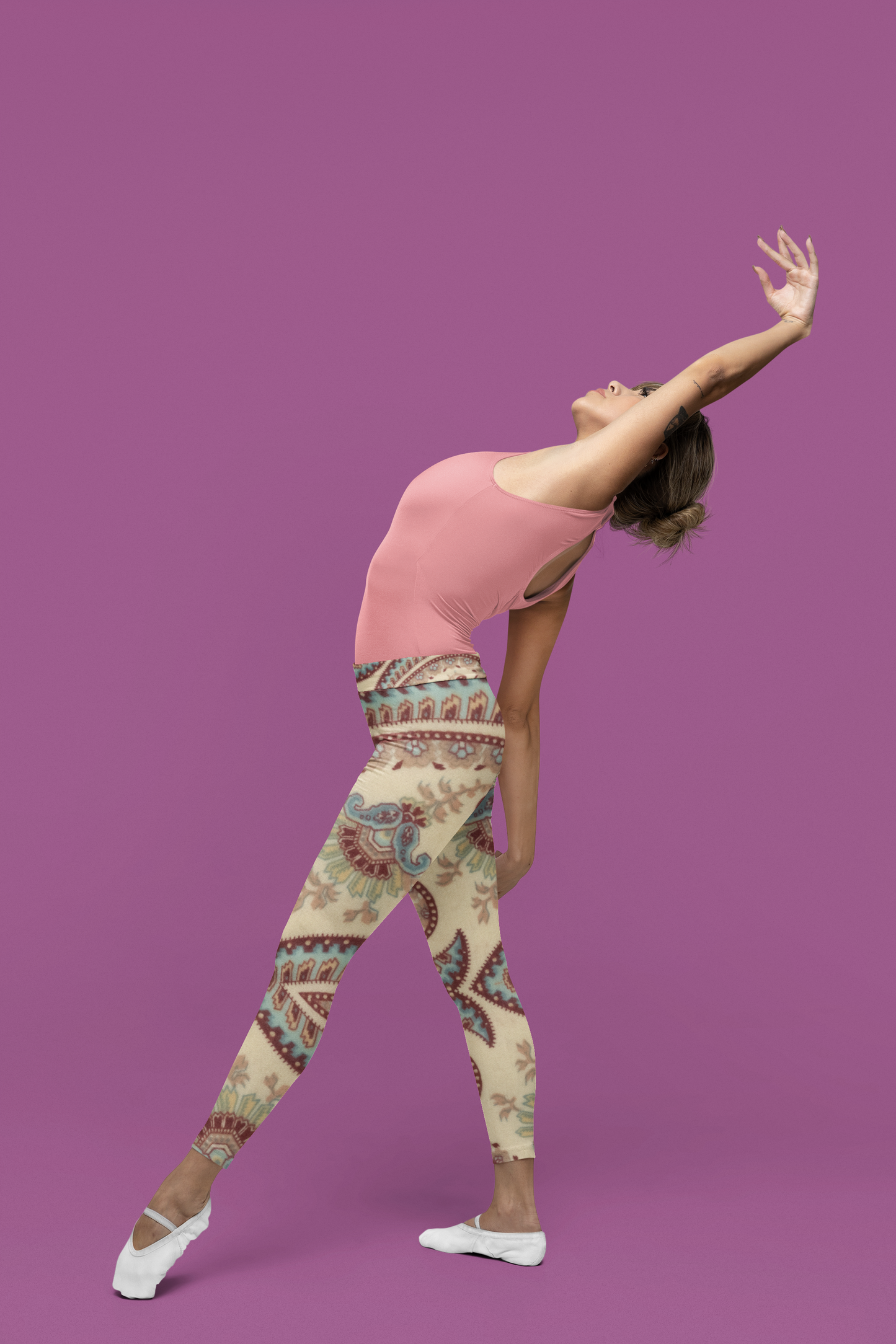 Paisley Boho Leggings — Vintage Floral Bohemian Women's Leggings